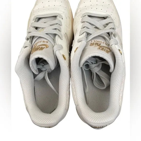 Nike Kid's GS Air Force 1 LV8 Sail/Light Metallic Gold Shoes 820438-103 Sz 6.5Y