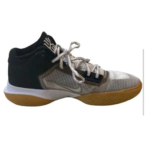 Nike Kyrie Flytrap 4 Basketball 'Black CoolGrey' White Shoes Men’s Size 7.5