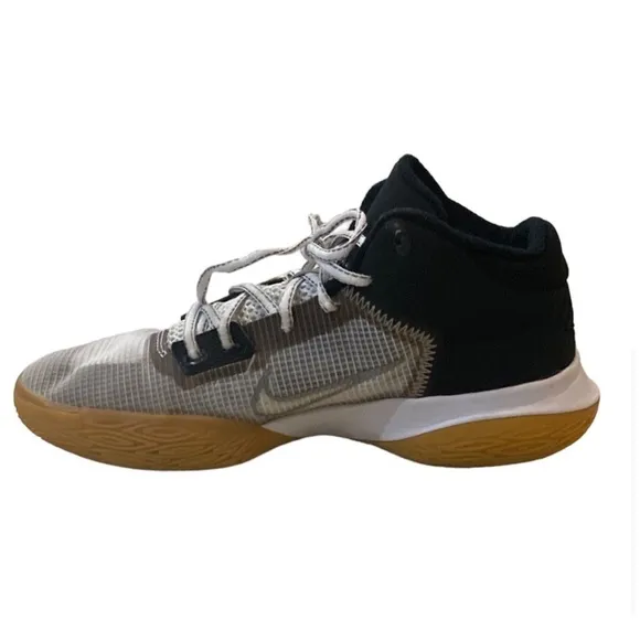 Nike Kyrie Flytrap 4 Basketball 'Black CoolGrey' White Shoes Men’s Size 7.5
