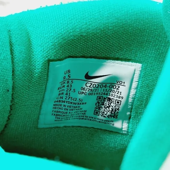 Nike Kyrie Infinity 8 Sea Glass/Dynamic Turquoise Running Sneakers F217