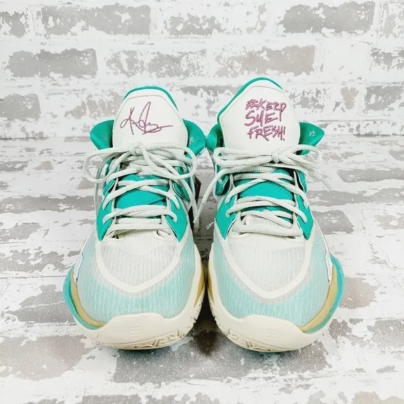 Nike Kyrie Infinity 8 Sea Glass/Dynamic Turquoise Running Sneakers F217