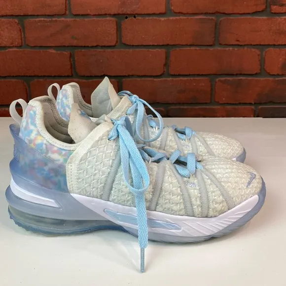 Nike Lebron XVIII 18 NRG GS CT4677 400 Kids Basketball Shoes Blue Tint 6Y