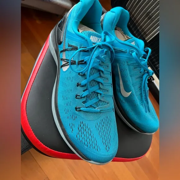 NIKE LUNARECLIPSE 5 MENS ATHLETIC RUNNING SHOES TRAINERS SNEAKERS TURQUOISE 10.5