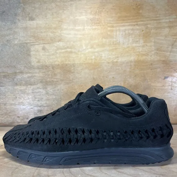 Nike Mayfly Woven Mens Size 10 Running Shoes Sneakers Black 833132-003