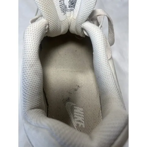 Nike MD Runner 2MD Runner 2 Phantom Light Cream 749869-011size 10.5