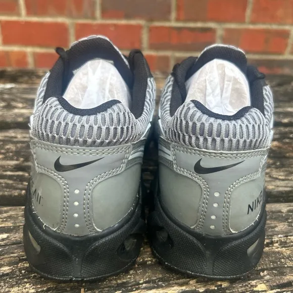 Nike Men's Air Max Torch 4 Running Shoes Size 10 Grey Black White
