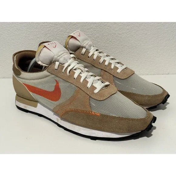 NIKE Mens DBREAK-TYPE Mars Yard Shoes Sz 10 Sneakers Light Bone/Hemp CJ1156-004