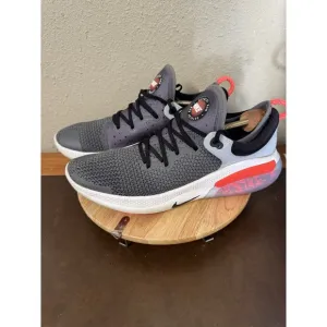 Nike Men's Joyride Run Flyknit Dark Grey Bright Crimson running shoes - Size 12