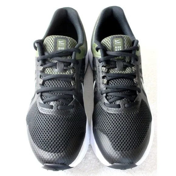 Nike Men's Run Swift 2 Black Lt. Smoke Grey Running Shoes Sizes NIB