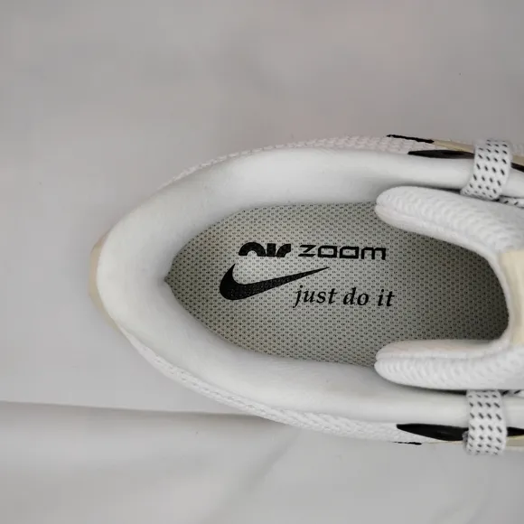 Nike Pegasus 40 Air Zoom Running Shoes Women's 10 1/2