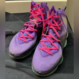 Nike Purple and Pink Athletic Shoes with Breathable Mesh