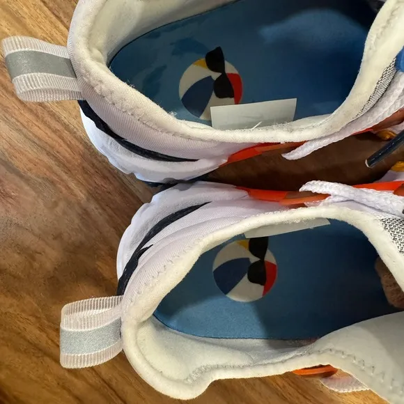 Nike React Presto Breezy Thursday White Orange Blue Sneakers AV2605-100 Size 6