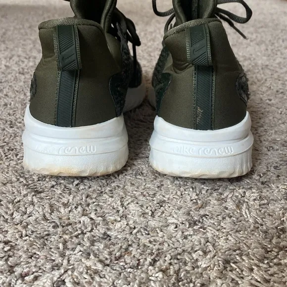 Nike Renew Rival Running Shoes in size 8.5