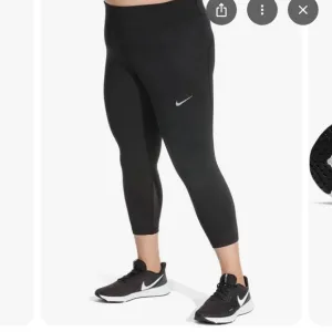 Nike Revolution 5 Running Shoes.