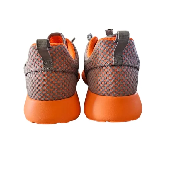 Nike Roshe One Men's Gray / Orange Athletic Shoes, Sz 9 NIB