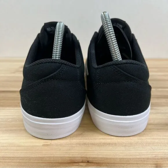 Nike SB Charge Canvas casual skate sneakers Mens 11 Black White NEW