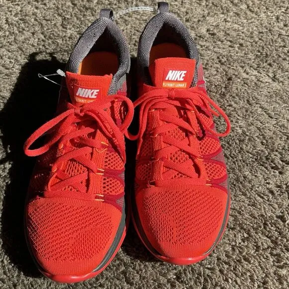 Nike Shoes Men Size 8.5 Flyknit lunar 2 Light Crimson Orange 620465 2013‎