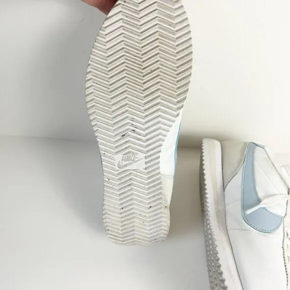 Nike Shoes Womens 8 Cortez Sneakers White Light Armory Blue DZ2795-100 EU 39