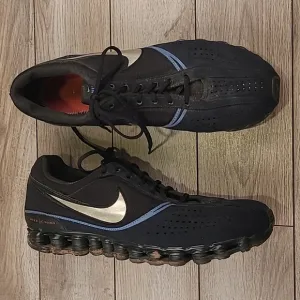 NIKE‎ SHOX Saya Black Blue Athletic Running Shoes Sz 12.5 RARE VTG 316471-001
