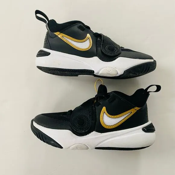 Nike | Team Hustle D 11 Basketball Shoes EUC 11c Black Gold