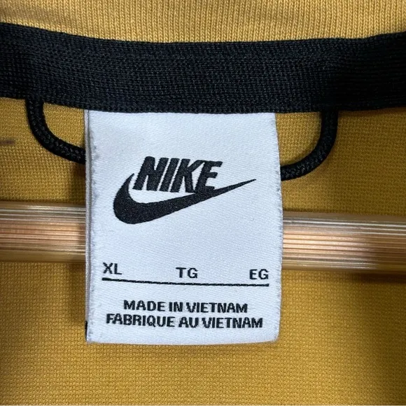 Nike Tech Full-Zip Lightweight Hooded Knit Jacket-Golden Yellow-Men XL