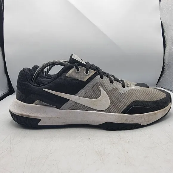 Nike Varsity Compete TR 3 Mens 10 Light Smoke Grey Black White Shoes CJ0813-003