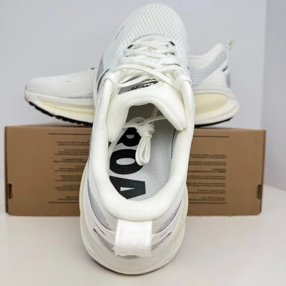 Nike Vomero 18 Summit White Coconut Milk Size 9 Men Running Shoes