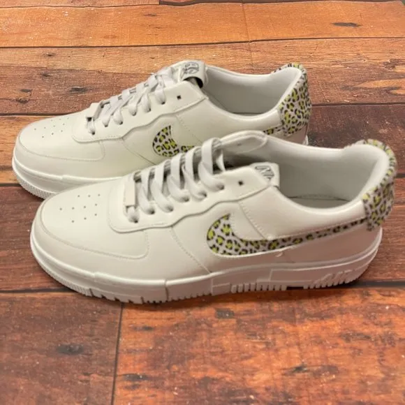 Nike Women's Air Force 1 Pixel SE White Shoes