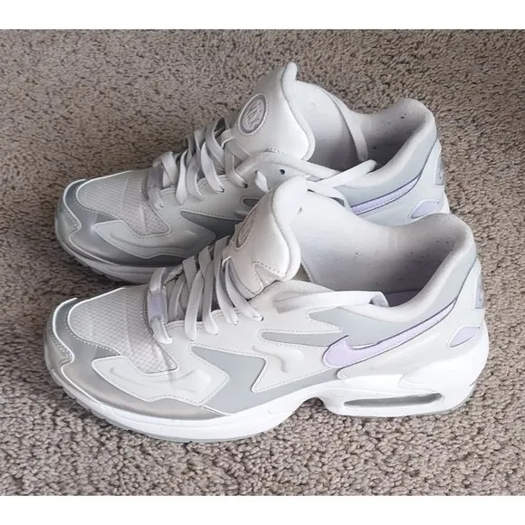 Nike Women's Air Max 2 Light SEVast Gray purple Agate 9.5