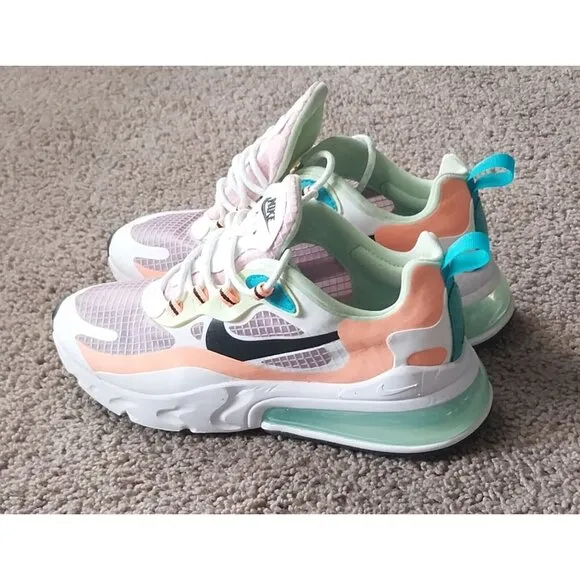 Nike Women's Air Max 270 React SE Light Arctic Pink Size 6