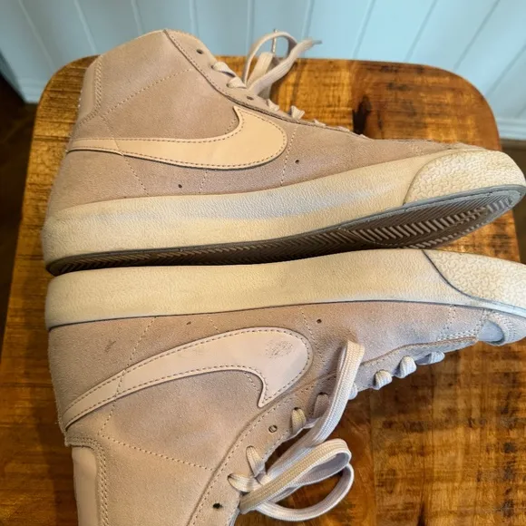 NIKE Youth kids 6Y Blazer Mid '77 Suede GS light violet shoes