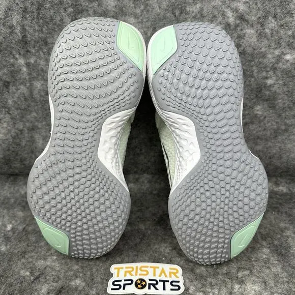 Nike ZoomX Invincible Run FK 2 Running Shoes Womens Sz 8 Barely Green DC9993-301