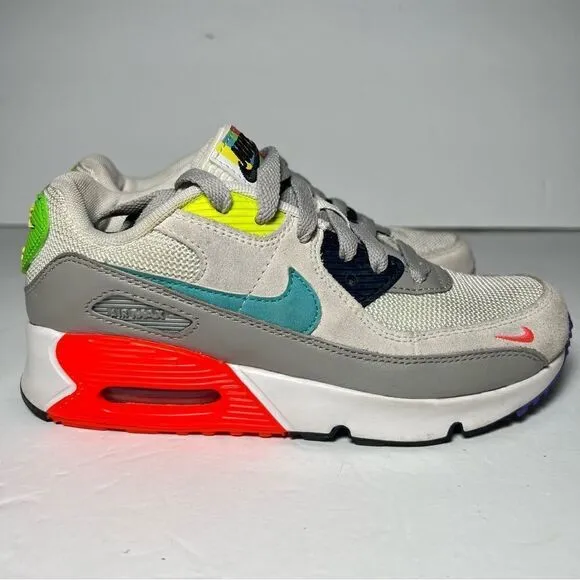 Nike Air Max 90 Youth Shoes in Evolution of Icons 2Y