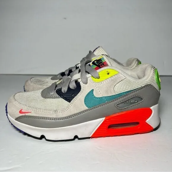 Nike Air Max 90 Youth Shoes in Evolution of Icons 2Y