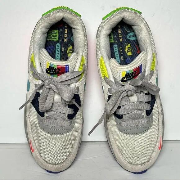 Nike Air Max 90 Youth Shoes in Evolution of Icons 2Y