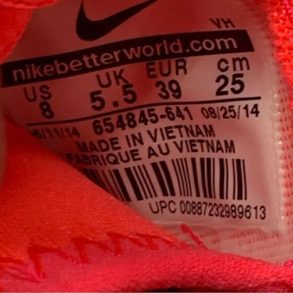 Nike~Kaishi Crimson~Women’s Running Shoes Neon Pink~Size 8