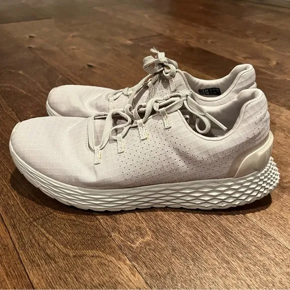 NOBULL women’s ripstop runner shoes size 10