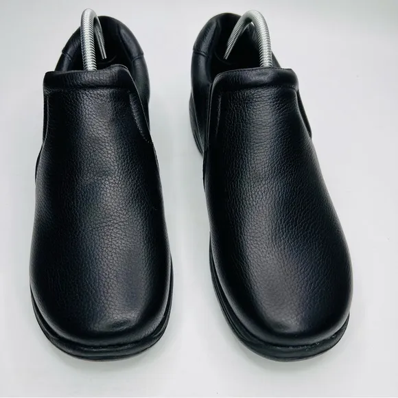Nurse Mates Dove Black Pebble Leather Slip On Nurse Shoes Women’s Size 1…