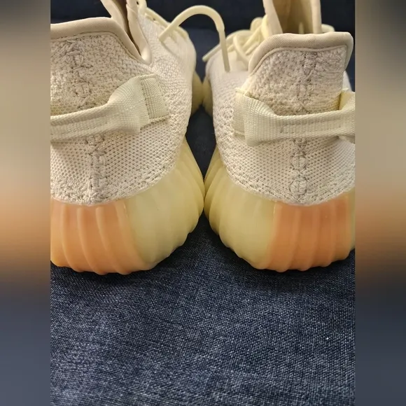 NWOB Adidas Yeezy Light Yellow Knit Shoes