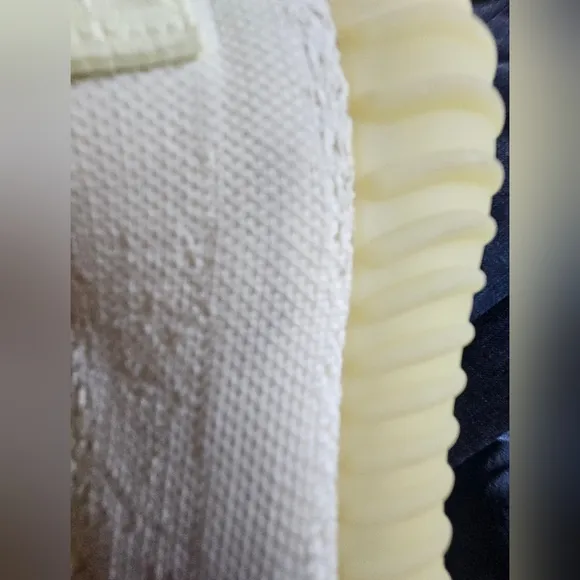 NWOB Adidas Yeezy Light Yellow Knit Shoes
