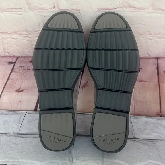 NWOT Cole HAAN GRAND 0S gray slip ons shoes size 7