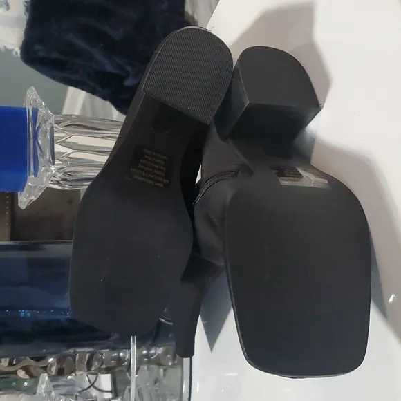 NWOT JEFFREY CAMPBELL BOOTS