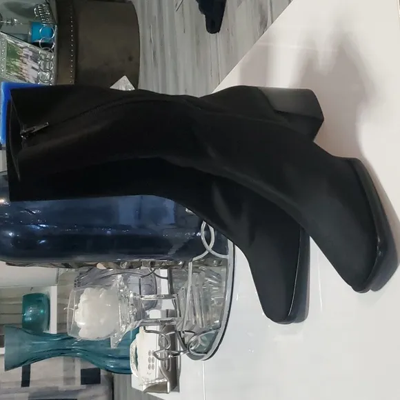 NWOT JEFFREY CAMPBELL BOOTS