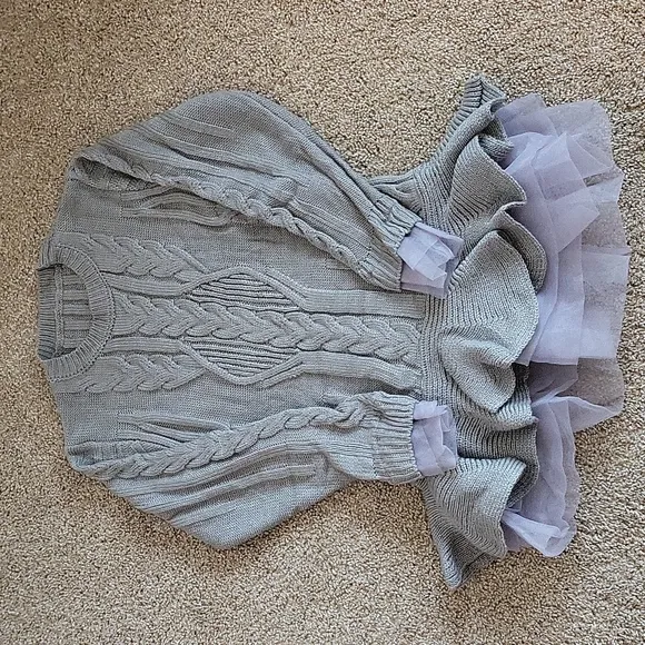 ♥️NWOT♥️ NICOLETTES COUTURE BIANCA SWEATER DRESS