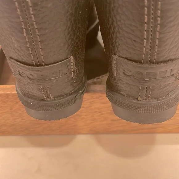 NWOT Sorel Joan of Arctic Wedge II Boots