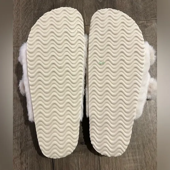 NWOT! - The White Company London - Faux Fur Buckle Cork Sandals