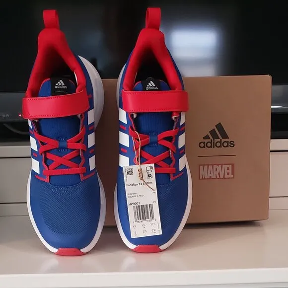 NWT: Adidas x Marvel Kids Fortarun 2.0 Spider-Man Cloudfoam Sneaker Sz 5