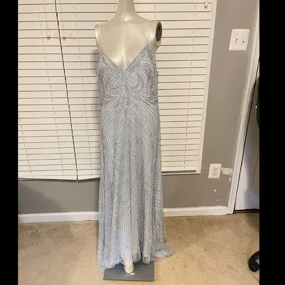 NWT Aidan by Aidan Mattox Women's Spaghetti Strap Beaded Gown $495