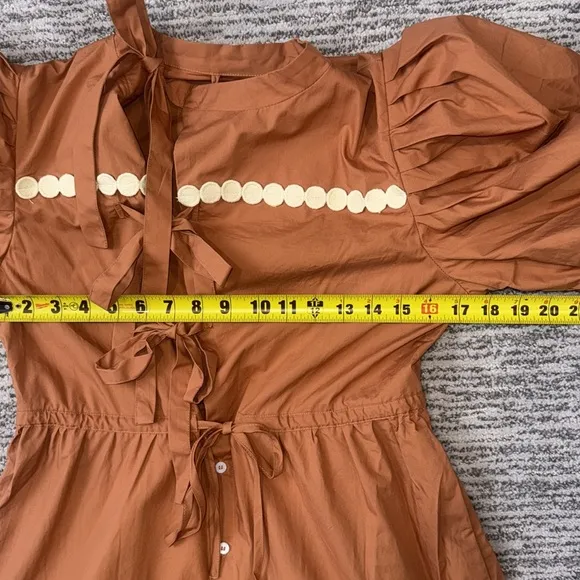 NWT Celia B TYRA MIDI DRESS-BROWN Medium