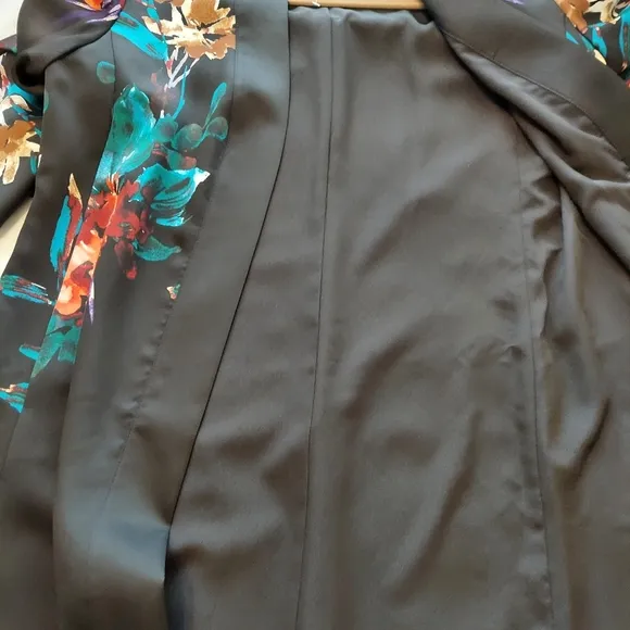 NWT Chico's Drama Duster Tulip Sleeve Jacket Floral on Black 3/4 Sleeve …